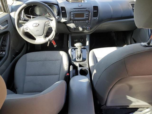 3KPFK4A78HE015078 KIA FORTE LX
