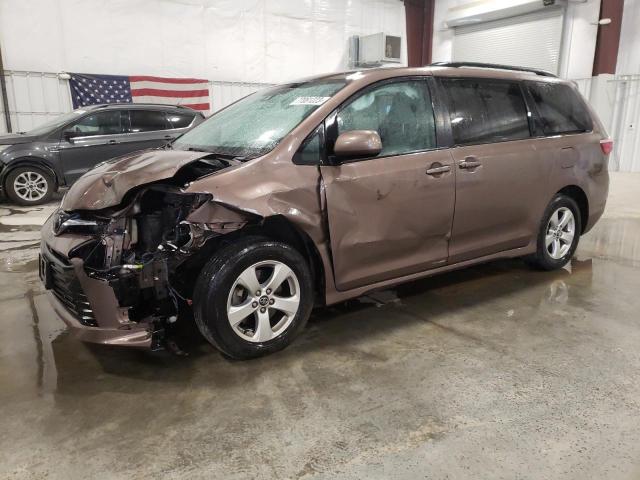 2020 Toyota Sienna LE