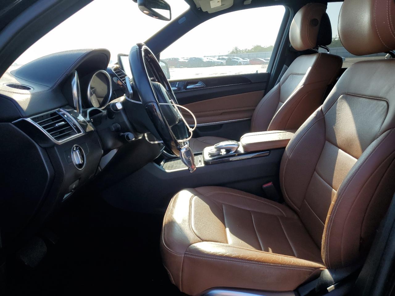 4JGDF7DEXHA987481 2017 Mercedes-Benz Gls 550 4Matic