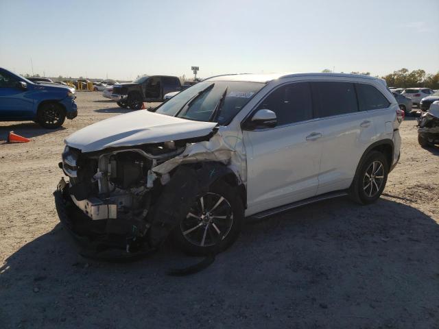 2017 Toyota Highlander SE