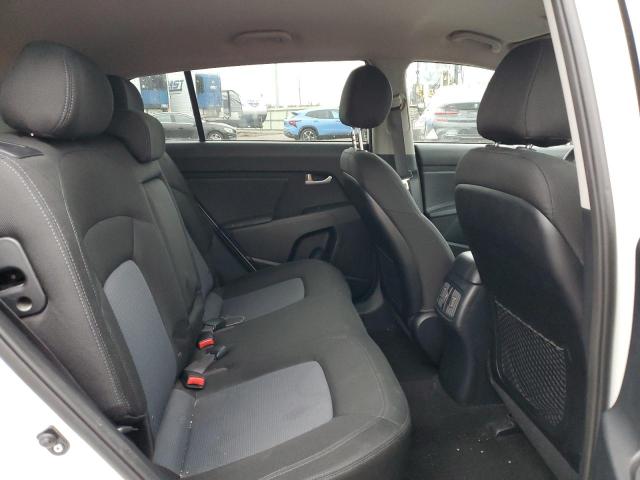 KNDPBCAC5G7856057 KIA Sportage Lx