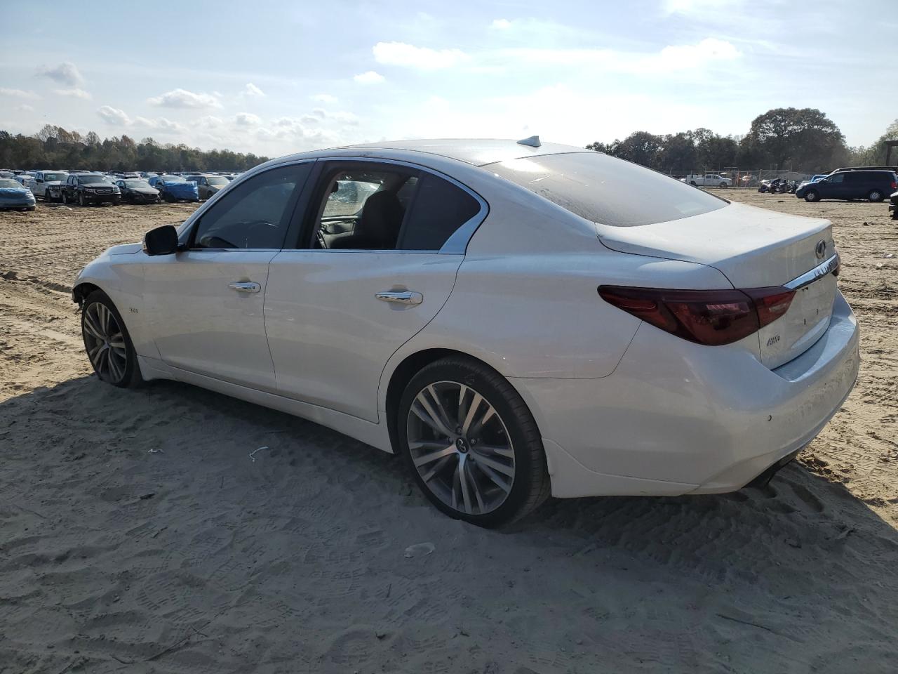 JN1EV7AR2LM255696 Infiniti Q50 PURE 2