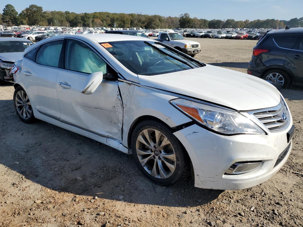 Lot #3037150484 2012 HYUNDAI AZERA GLS