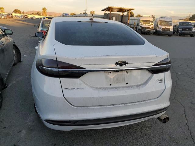 3FA6P0H72HR126210 Ford FUSION SE