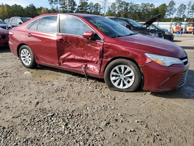 Vin: 4t1bf1fk5hu750502, lot: 76983043, toyota camry le 20174