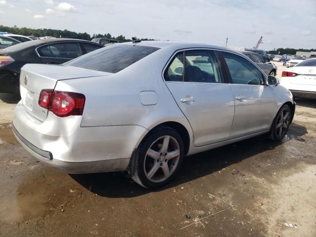 3VWRZ71K28M038499 | 2008 Volkswagen jetta se