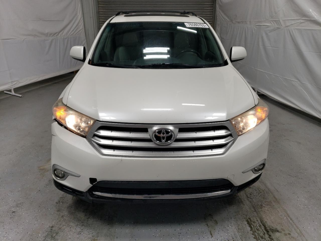 2012 Toyota Highlander Base vin: 5TDBK3EH3CS147577