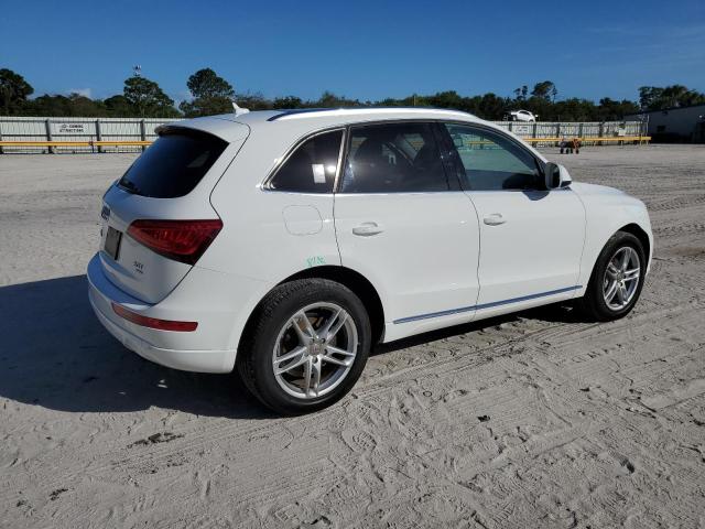 VIN WA1LFAFP1EA068454 2014 Audi Q5, Premium Plus no.3