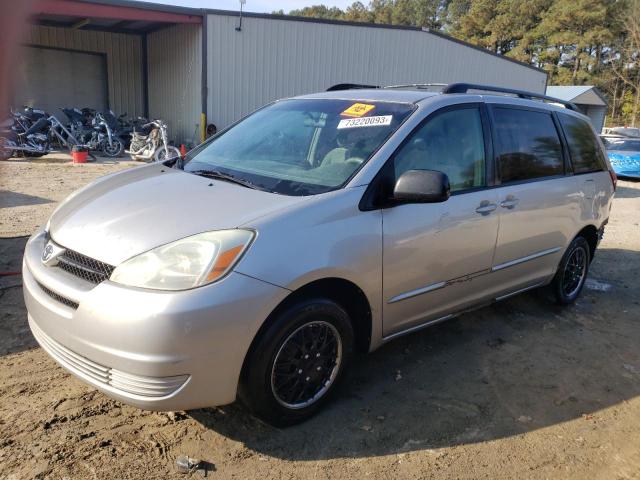 2004 Toyota Sienna CE