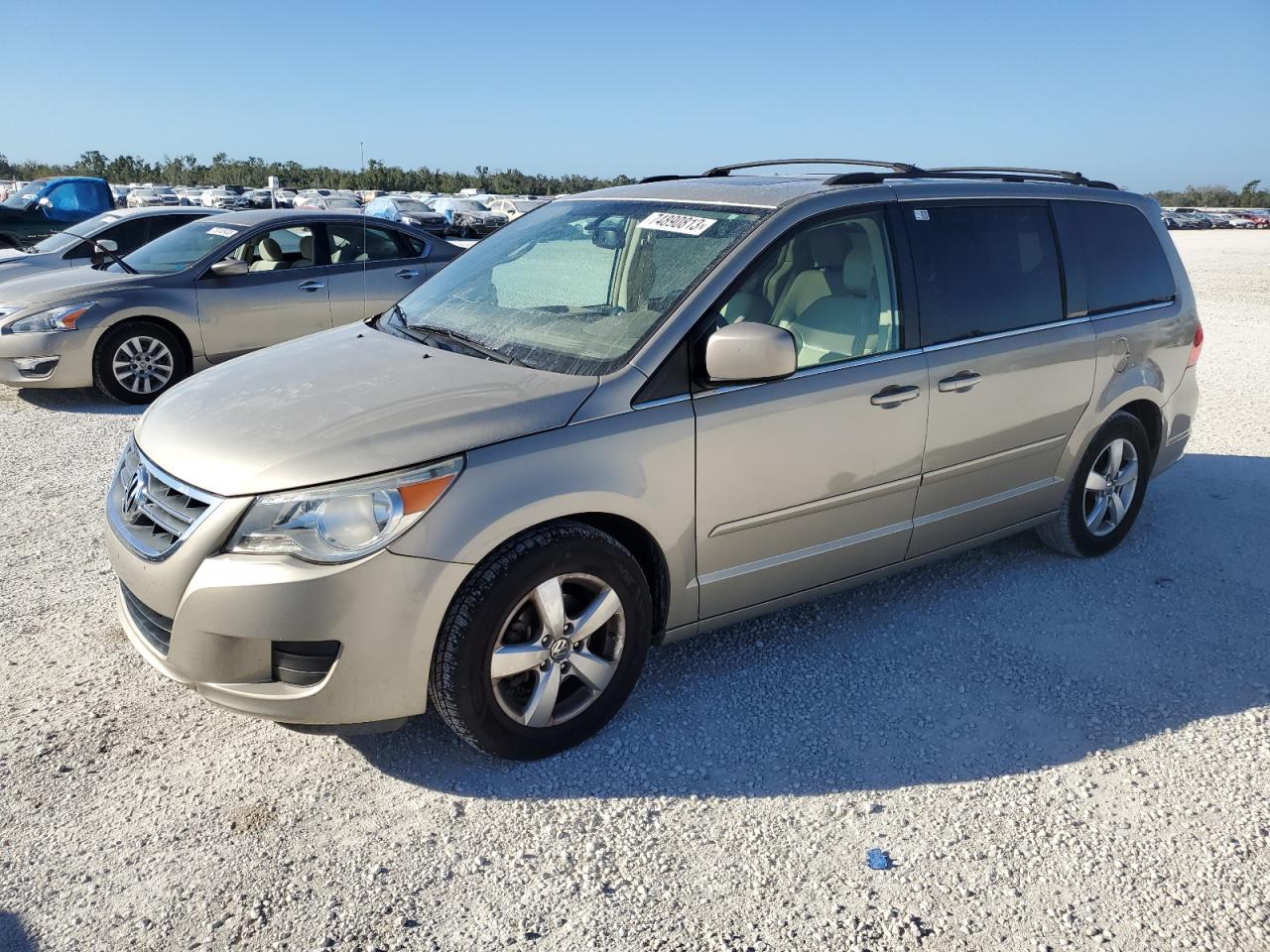 VW Routan