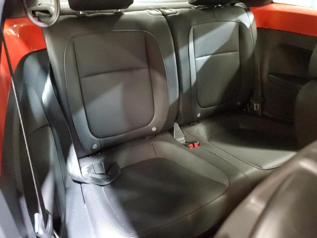 2016 VOLKSWAGEN BEETLE SE - 3VWJ07AT0GM616405