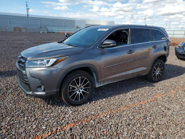 2018 Toyota Highlander SE