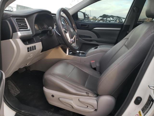 VIN 5TDZARFHXFS015276 2015 Toyota Highlander, LE no.7