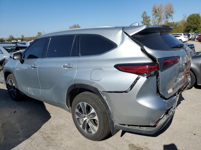 VIN 5TDGZRBH9NS596919 2022 Toyota Highlander, Xle no.2