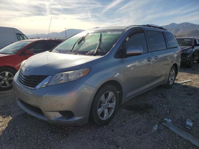 2013 Toyota Sienna LE