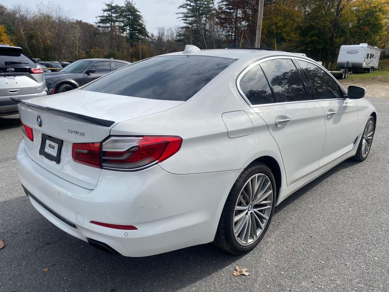 WBAJE5C51JWA95791 2018 BMW 540 I