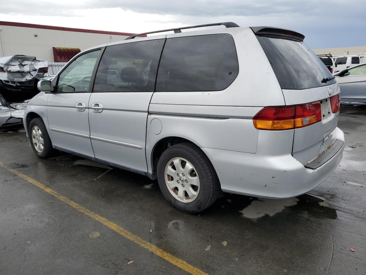 Lot #2201027191 2002 HONDA ODYSSEY EX