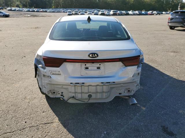 3KPF24AD6KE133143 | 2019 KIA FORTE FE