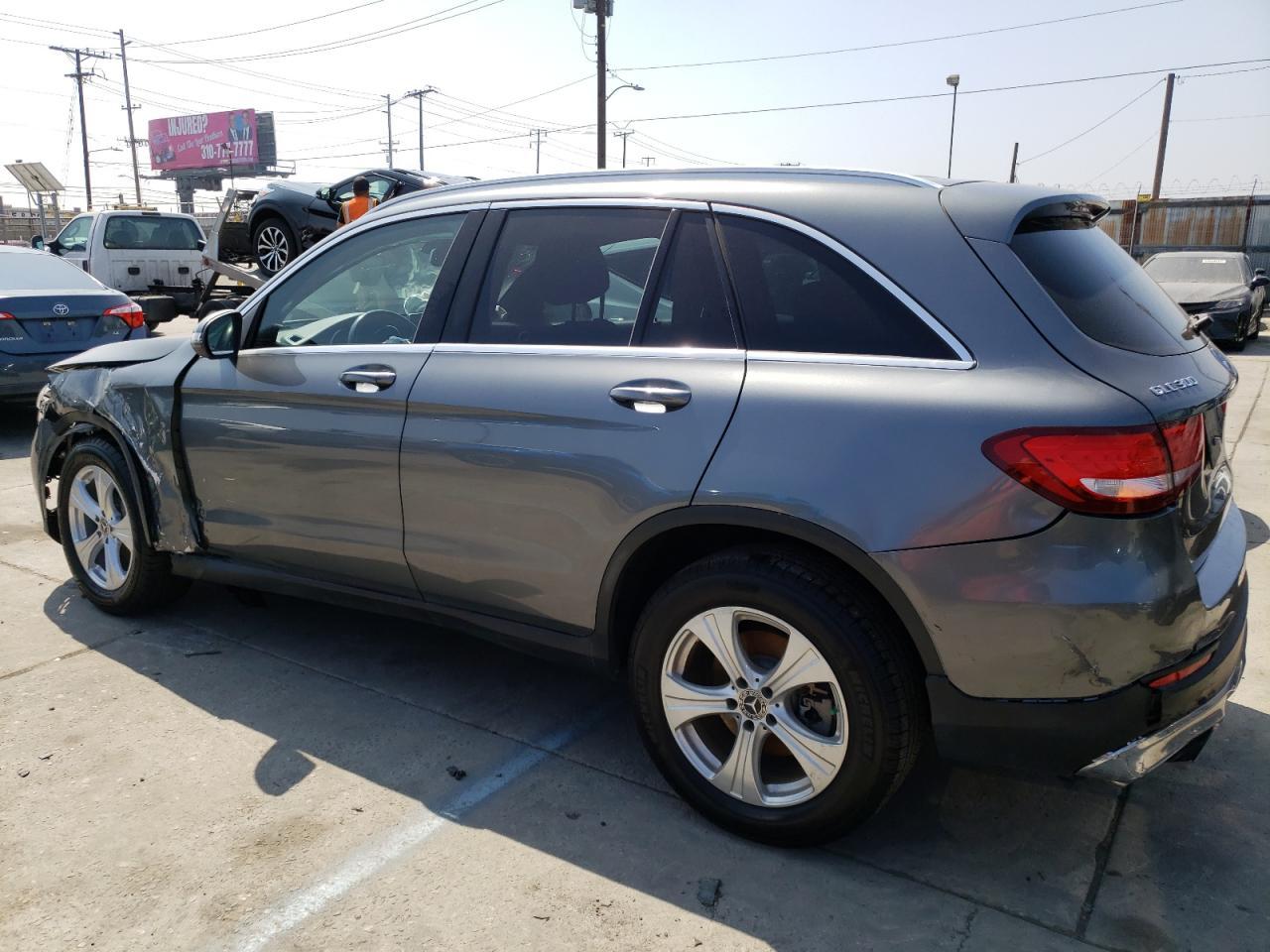 WDC0G4KB6HF232087 2017 Mercedes-Benz Glc 300 4Matic