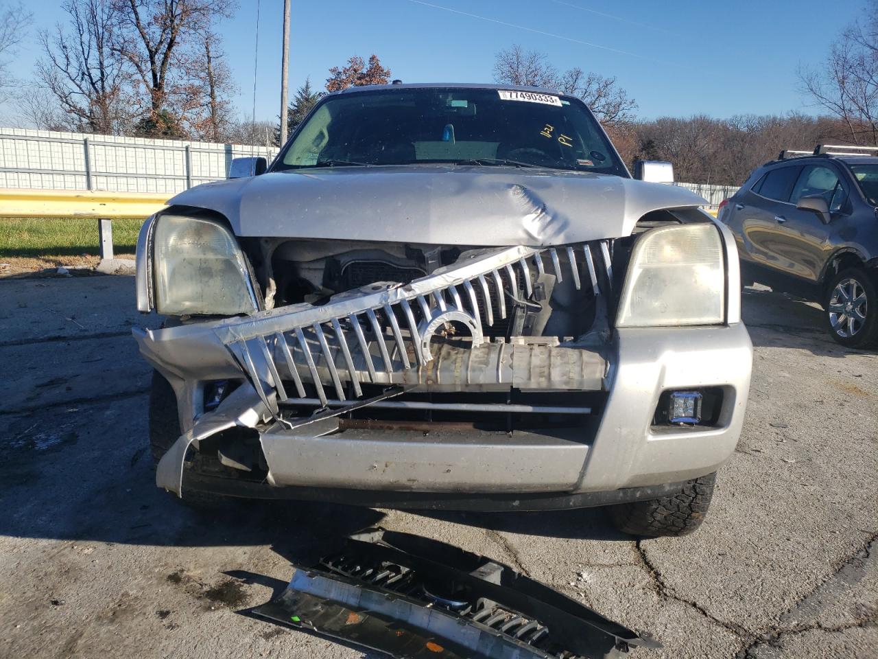 4M2EU48E57UJ16373 2007 Mercury Mountaineer Premier