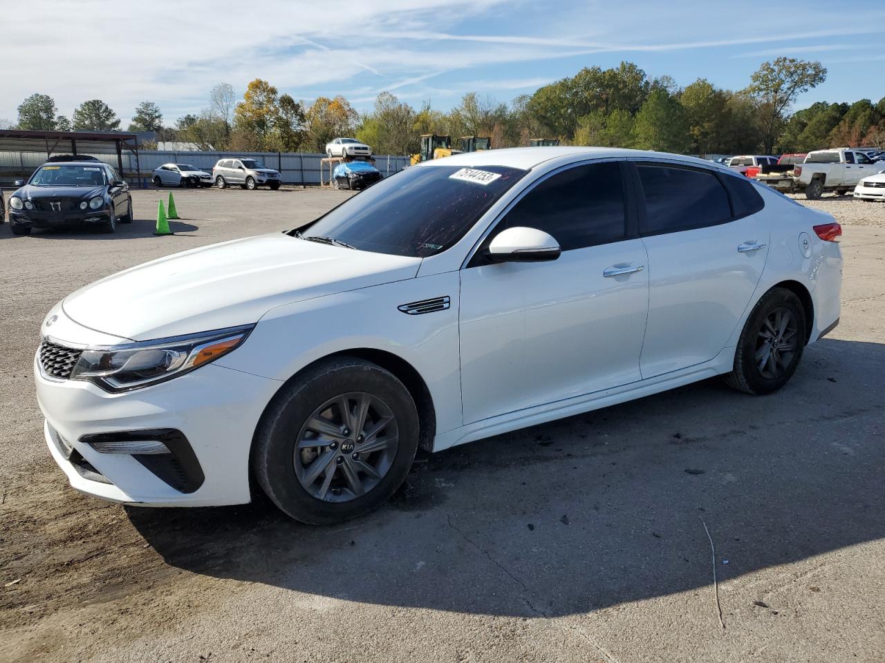 2019 Kia Optima Lx vin: 5XXGT4L37KG337320