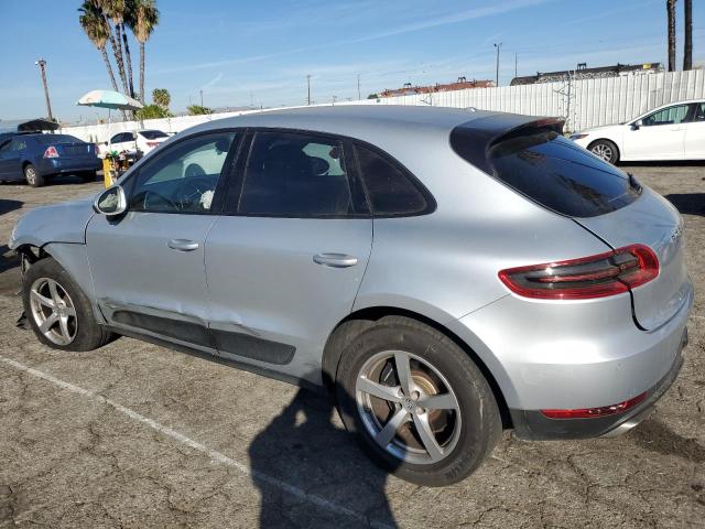 VIN WP1AA2A58JLB10932 2018 Porsche Macan no.2