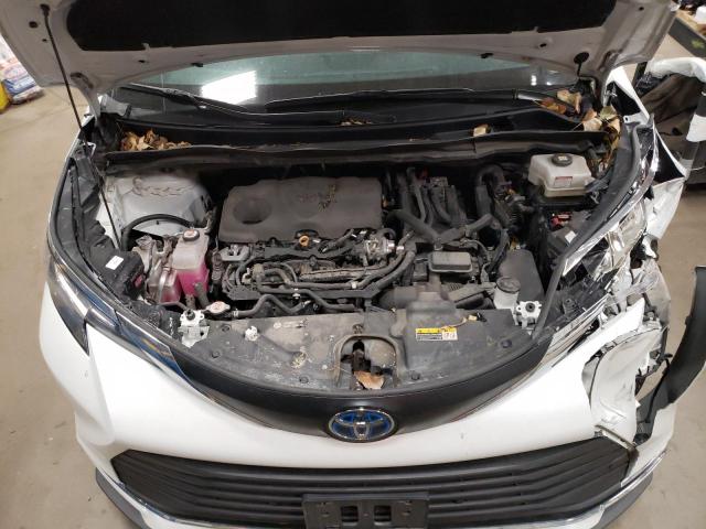 5TDYRKEC7NS076875 | 2022 TOYOTA SIENNA XLE