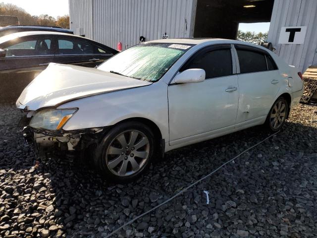 2005 Toyota Avalon XL