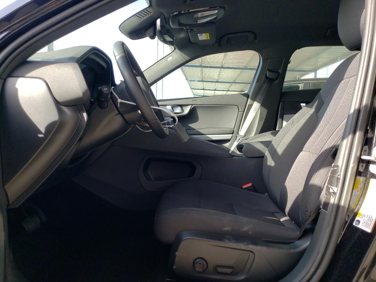 YSMED3KA2PL127797 2023 Polestar 2