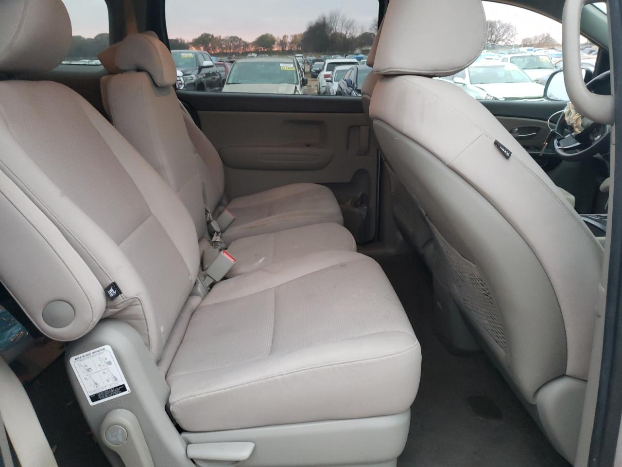 2017 Kia Sedona Lx vin: KNDMB5C12H6218446