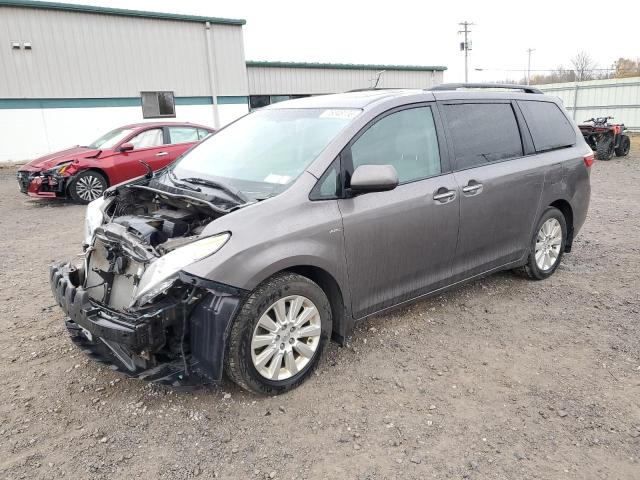 2016 Toyota Sienna XLE