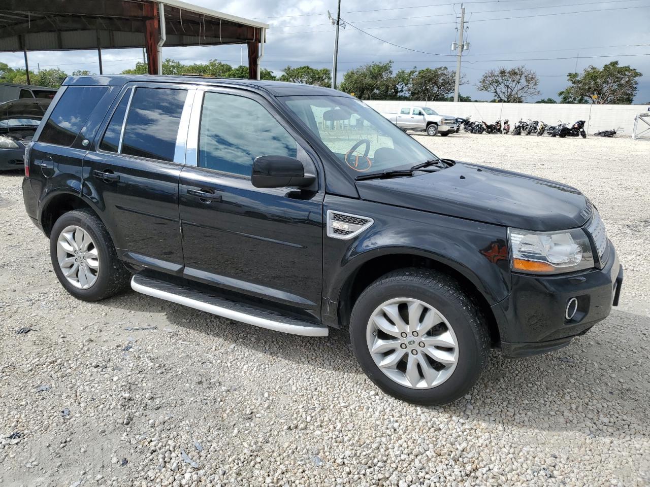 salfr2bg4eh410548 SALFR2BG4EH410548 2014 Land Rover Lr2 Hse