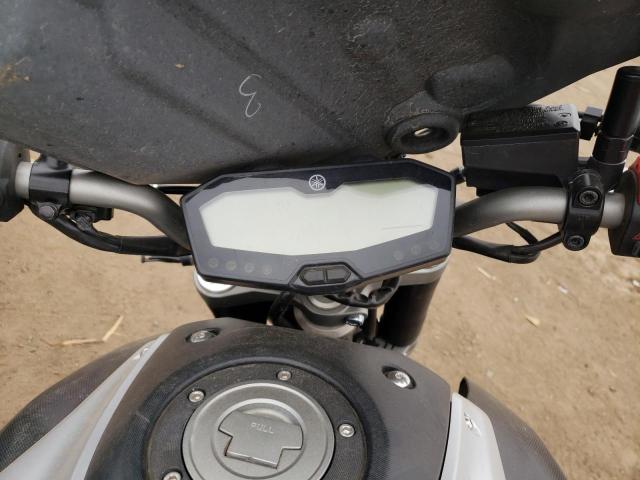 2017 YAMAHA FZ07 JYARM06E1HA011668