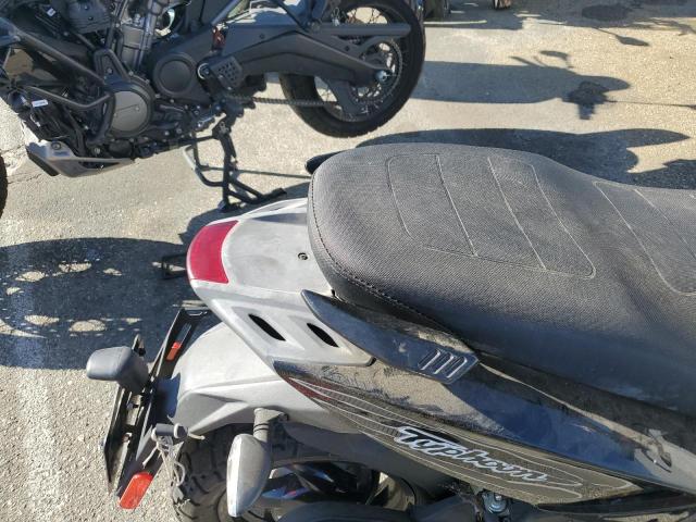 2016 PIAGGIO MOTORCYCLE ZAPM707E4G4002057