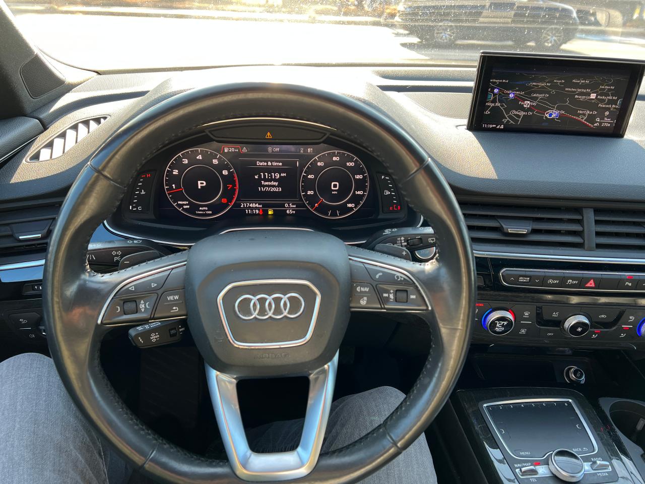 WA1LAAF74JD003122 2018 Audi Q7 Premium Plus