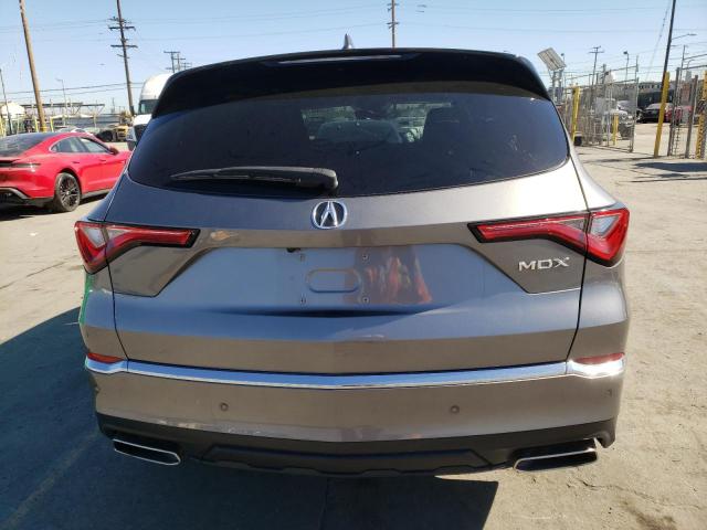 5J8YD9H44NL002859 Auction: COPART Lot: 75087943 Location: CA - LOS ANGELES 5J8YD9H44NL002859 ACURA MDX 2022 GRAY Photo 6