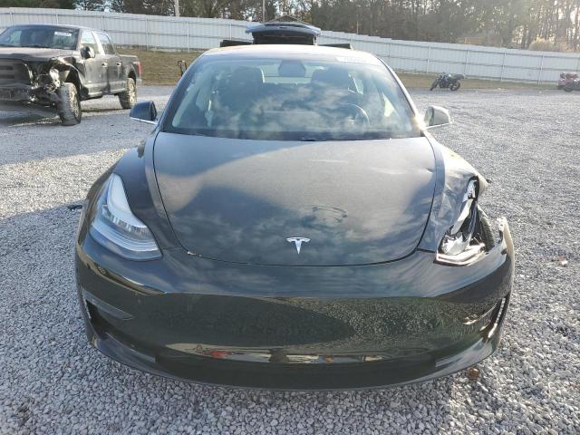 5YJ3E1EB0JF118938 | 2018 TESLA MODEL 3