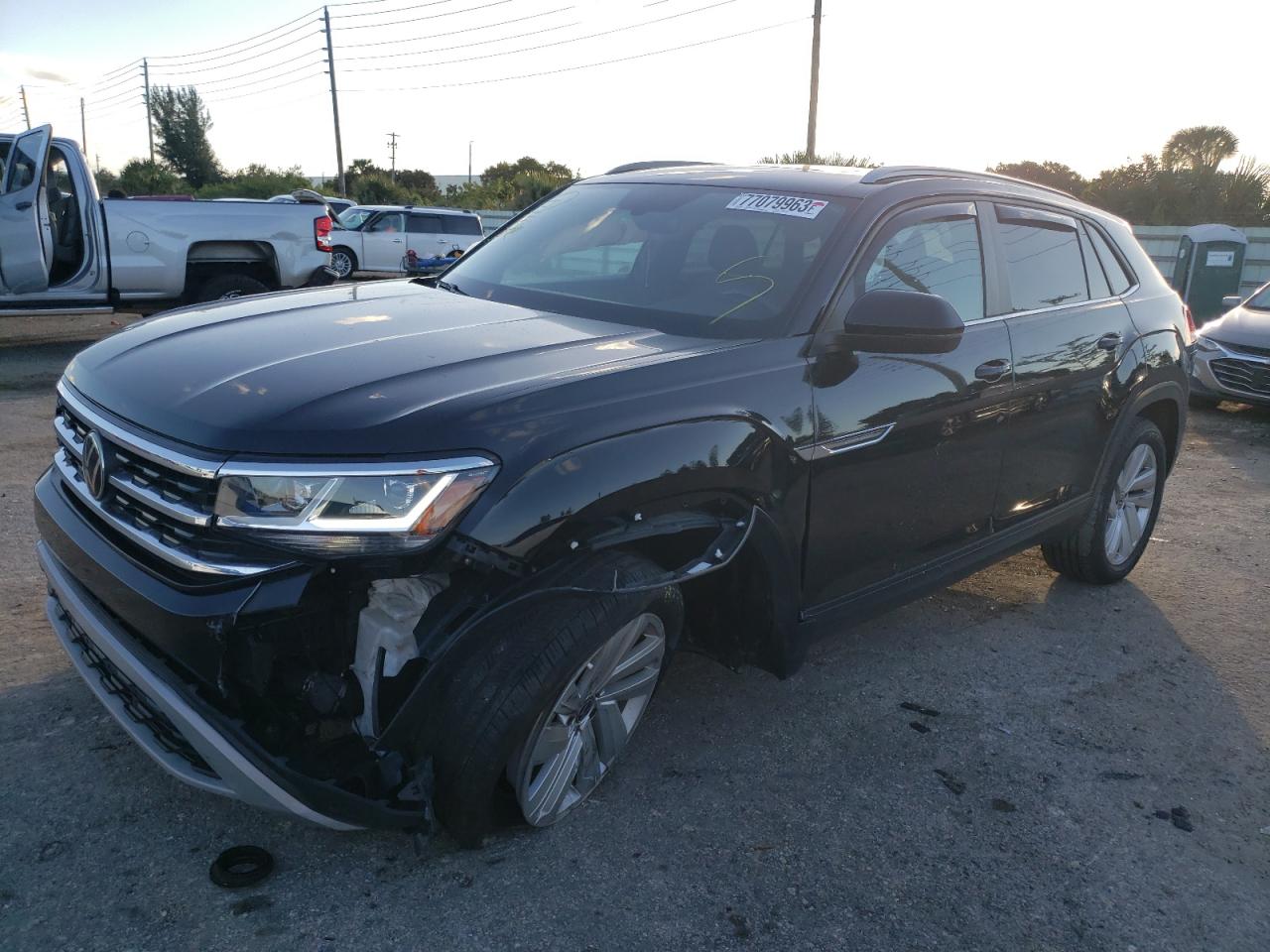 2020 VOLKSWAGEN ATLAS CROS  (VIN: 1V25C2CA0LC201606)