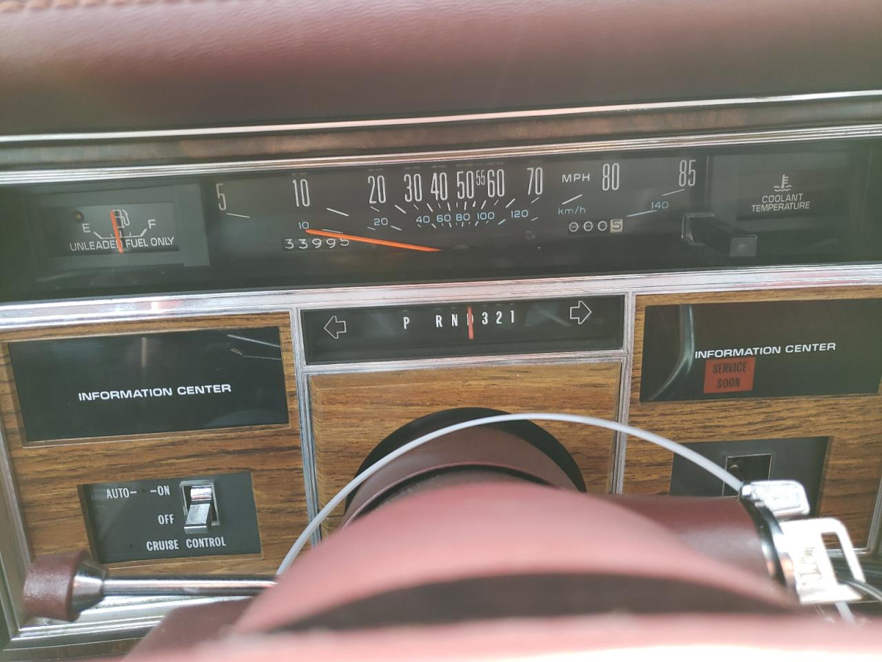 1G6AS6981DE806385 1983 Cadillac Seville