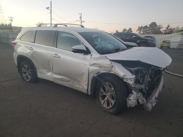 VIN 5TDBKRFH0ES017969 2014 Toyota Highlander, LE no.4