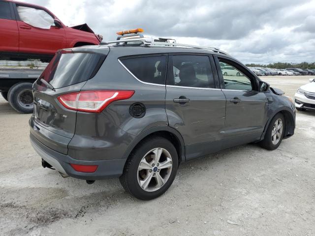 1FMCU0G72GUA27400 Ford ESCAPE SE
