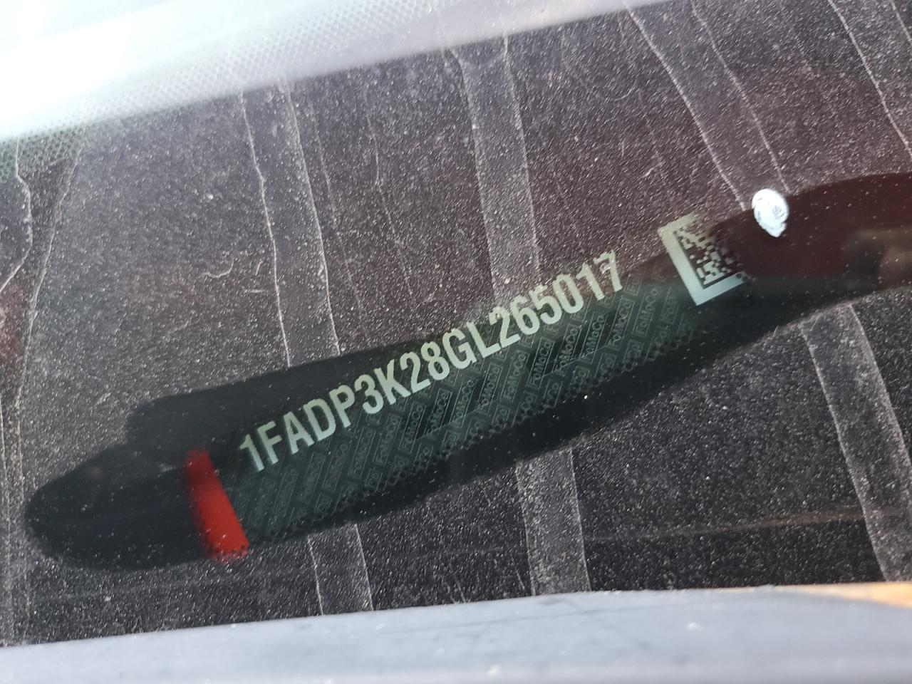 1FADP3K28GL265017 2016 Ford Focus Se