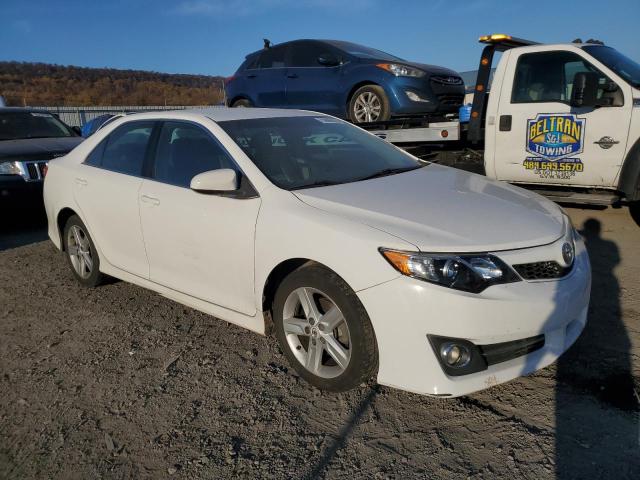 4T1BF1FK2CU200781 Auction: COPART Lot: 75996953 Location: PA - HARRISBURG 4T1BF1FK2CU200781 TOYOTA CAMRY 2012 WHITE Photo 4