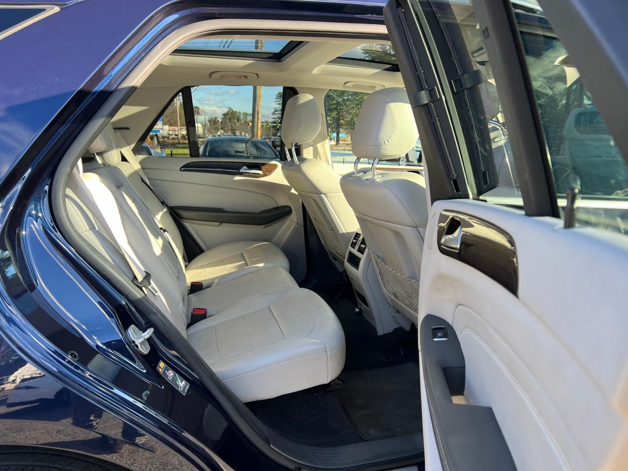 4jgda5hb1fa465581 4JGDA5HB1FA465581 2015 Mercedes-Benz Ml 350 4Matic