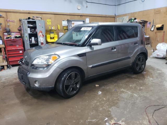 2010 Kia Soul +