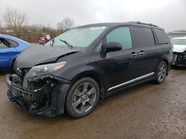 2020 Toyota Sienna SE