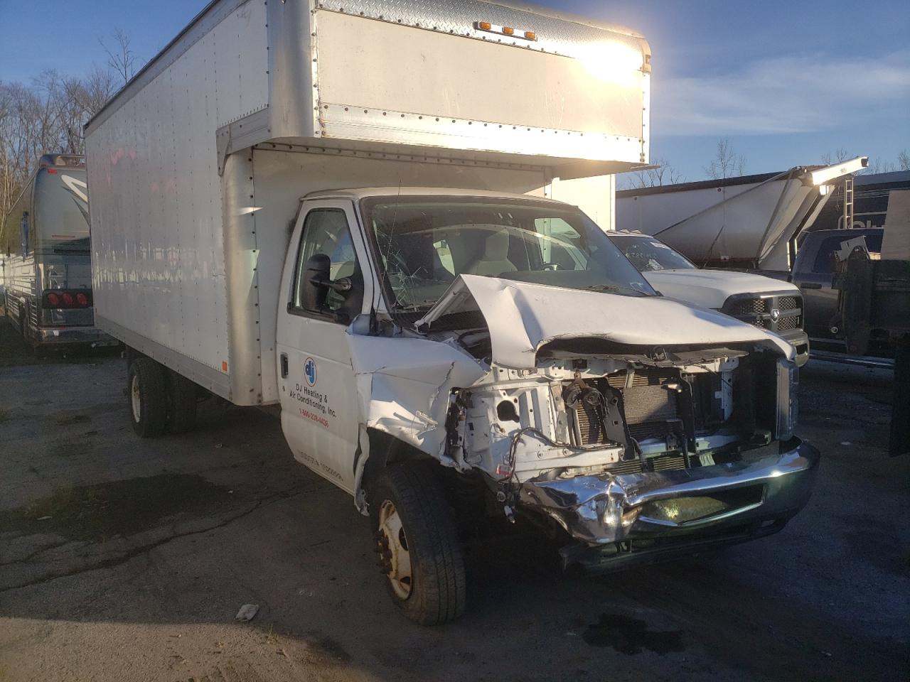 1FDXE4FSXFDA05431 2015 Ford Econoline E450 Super Duty Cutaway Van 1FDXE4FSXFDA05431 2015 Ford Econoline E450 Super Duty Cutaway Van