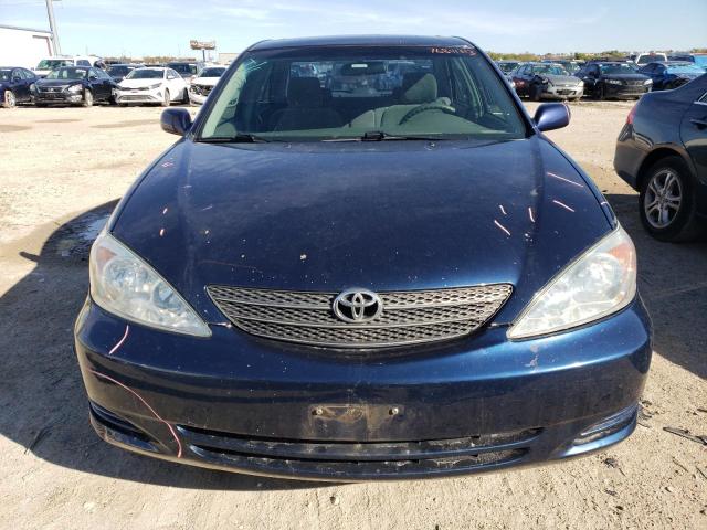 2004 Toyota Camry Le VIN: JTDBE32K840262445 Lot: 50995484