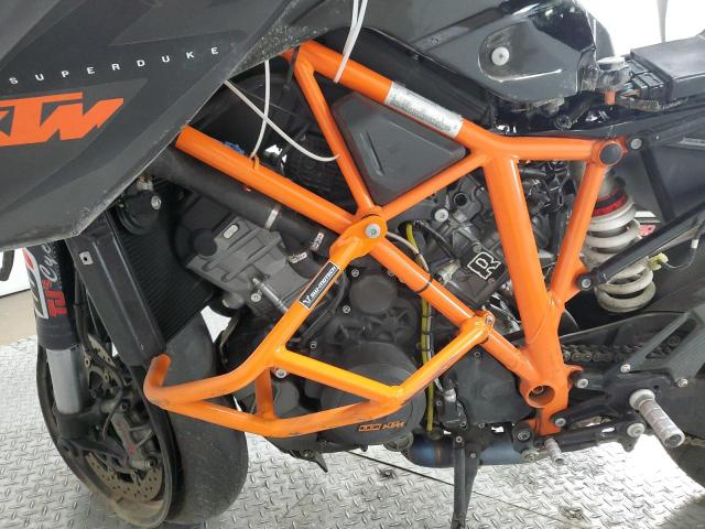 2015 KTM 1290 SUPER - VBKV39409FM916672