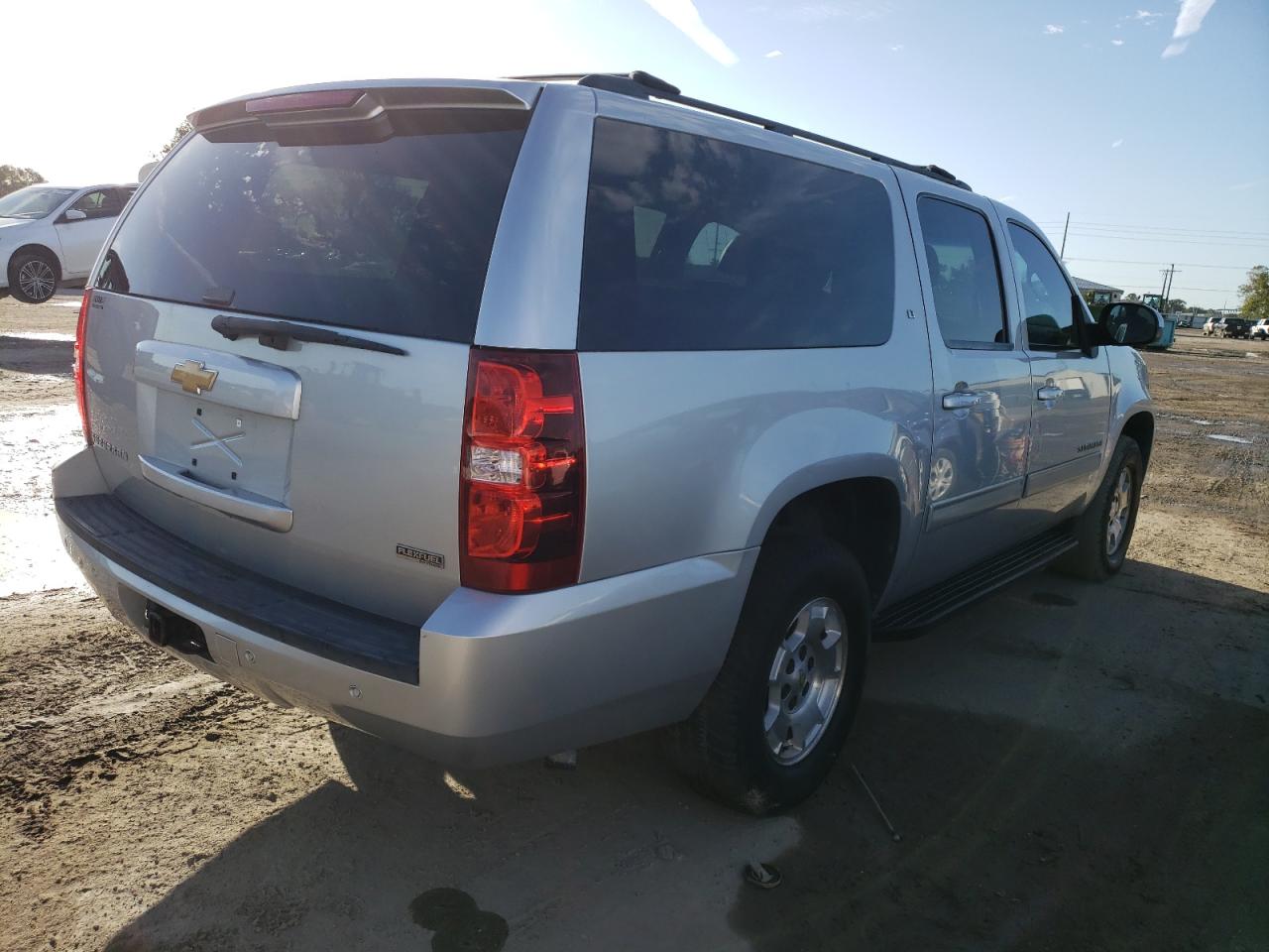 2012 Chevrolet Suburban K1500 Lt vin: 1GNSKJE73CR157530